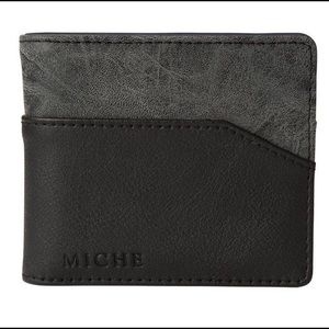 Men’s BiFold Wallet